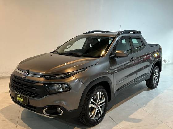 FIAT TORO 2.0 16V TURBO DIESEL FREEDOM 4WD AT9